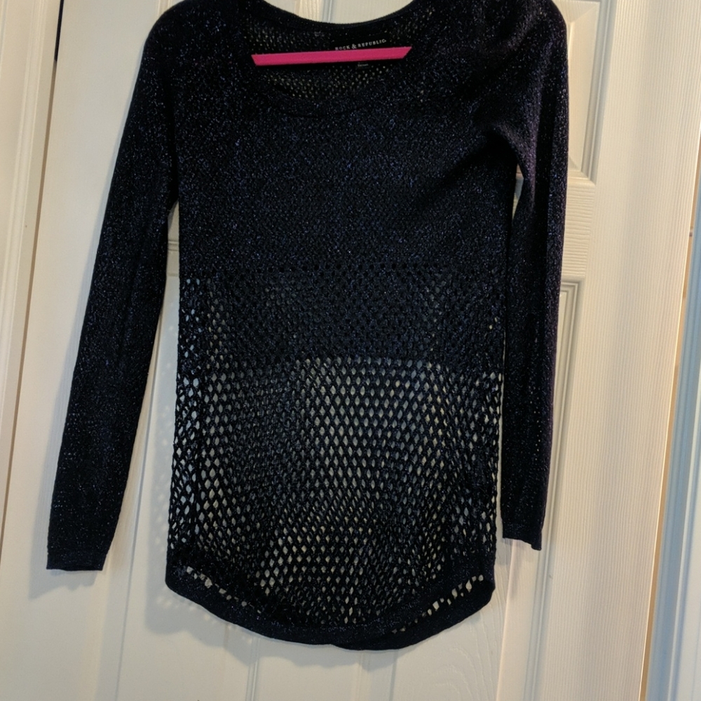 Mesh like top